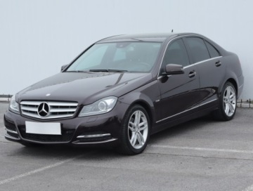 Mercedes Klasa C W204 Limuzyna 1.8 200 CGI BlueEFFICIENCY 184KM 2011 Mercedes C C 200, Salon Polska, Serwis ASO, zdjęcie 1