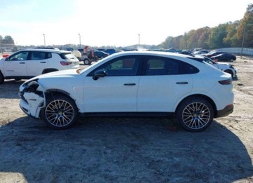 Porsche Cayenne III 2022 Porsche Cayenne 2022, 3.0L, 4x4, COUPE PLATINUM EDITION, od ubezpieczalni, zdjęcie 1