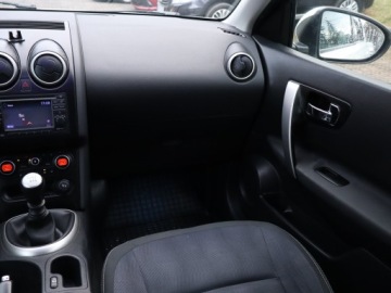 Nissan Qashqai I Crossover 2.0 140KM 2010 Nissan Qashqai 2.0, Navi, Klima, Klimatronic, zdjęcie 7