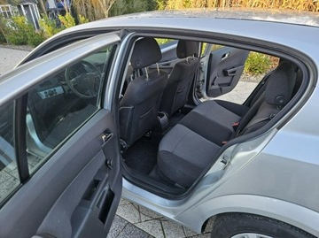 Opel Astra H Hatchback 5d 1.6 Twinport ECOTEC 105KM 2007 Opel Astra 1.6 105 km klima, elektryka, zadbany, zdjęcie 12