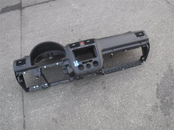 ПРИБОРНАЯ ПАНЕЛЬ VW GOLF V 1.6 MPI