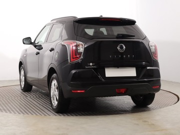  SsangYong Tivoli 1.5 T-GDI, Salon Polska, zdjęcie 3