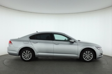 Volkswagen Passat B8 Limousine 2.0 TDI BlueMotion Technology 150KM 2016 VW Passat 2.0 TDI, Salon Polska, Serwis ASO, zdjęcie 5