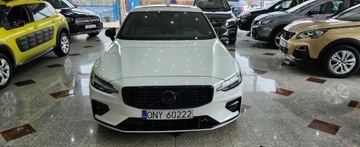 Volvo S60 III 2021 Volvo S60 2.0 Turbo benzyna 250 km. 4x4 Najbogatsza wersja wyposazenia 2.0, zdjęcie 10