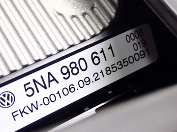 TUNEL PANEL ŁADOWARKA USB EUROPA VW ID4 ID.4 21R