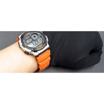 Zegarek męski CASIO wodoszczelny LCD sportowy 100M