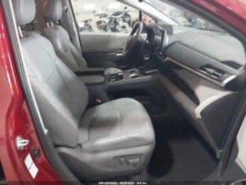 Toyota Sienna III 2021 Toyota Sienna 2021 XLE 2.5 Hybryda 189KM, zdjęcie 8