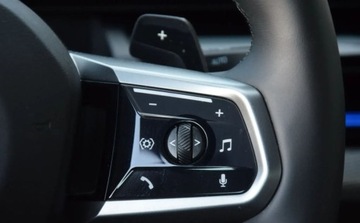 BMW Seria 5 G90-91 2023 BMW Seria 5 BMW 520d SedanPakiet sportowy MKamery 360Dostepne w BMW TEAM, zdjęcie 16