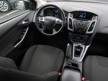 Ford Focus III Kombi 1.0 EcoBoost 125KM 2013 Ford Focus 1.0 EcoBoost, Klima, Klimatronic, zdjęcie 6