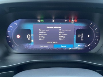 Volvo XC40 Crossover Facelifting 2.0 B3 163KM 2025 Volvo XC 40 VOLVO XC40 B3 Plus Dark Benzyna (163+1, zdjęcie 17