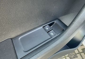 Skoda Fabia III Hatchback 1.2 TSI 90KM 2016 Skoda Fabia 1.2 TSI 90 KM 5 bieg.manual Ambition 1.2 Benzyna 90KM, zdjęcie 13