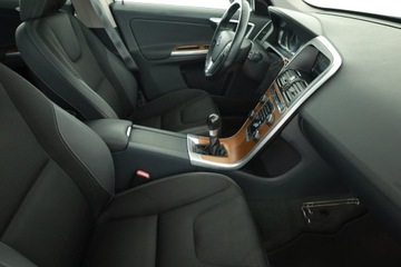 Volvo XC60 I 2014 Volvo XC60 2.4 D, 1. Właściciel, Serwis ASO, 4X4, zdjęcie 6