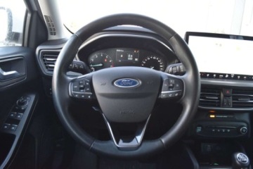 Ford Focus IV Kombi Facelifting 1.0 EcoBoost 125KM 2023 Ford Focus SalonPL 1.0 125KM Combi Titanium Climatronic Tempomat LED VAT23, zdjęcie 11