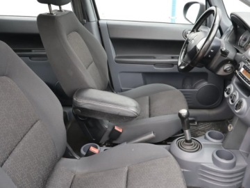 Mitsubishi Colt VI Hatchback 1.1 i 12 V CZ3 75KM 2011 Mitsubishi Colt 1.1, Klima, Parktronic, zdjęcie 8