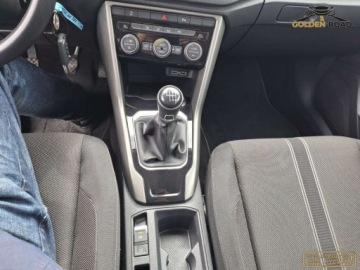 Volkswagen T-Roc I SUV 1.6 TDI 115KM 2020 Volkswagen T-Roc 1,6 tdi 115 KM klima elektryka navi alu tempomat oplacony, zdjęcie 17