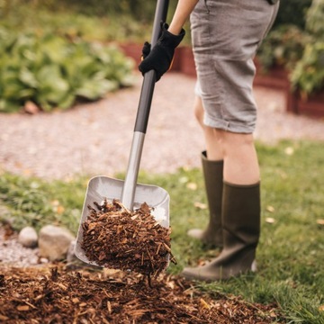 Лопата FISKARS ERGO серая 1070058