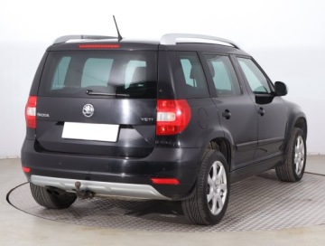 Skoda Yeti Outdoor 2.0 TDI 110KM 2014 Skoda Yeti 2.0 TDI, Salon Polska, Serwis ASO, zdjęcie 4