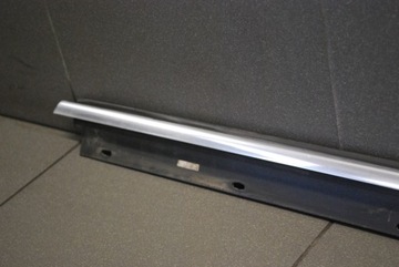 ХРОМИРОВАННАЯ НАКЛАДКА ПЕРЕДНЯЯ ЛЕВАЯ AUDI A6 C5 4B0853283J