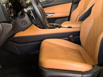 Lexus NX II SUV Facelifting 2.5 450h+ 292KM 2025 LEXUS NX 450h+ Prestige AWD Suv 2.5 (292KM) 2025, zdjęcie 6