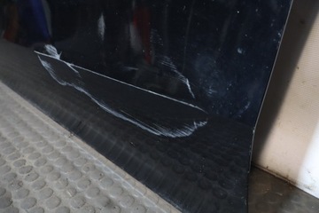 DVEŘE LEVÝ PŘEDNÍ MERCEDES CLA II C118 W118 696