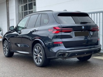 BMW X5 G05 SUV Facelifting 3.0 30d 298KM 2026 BMW X5 xDrive30d Sport Suv 3.0 (298KM) 2026, zdjęcie 2