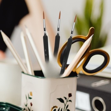 FARBA SZCZEGÓŁOWA ŻEL DO PAZNOKCI 7 SZT