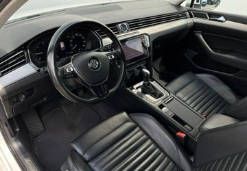 Volkswagen Passat B8 Variant 2.0 TDI SCR 240KM 2018 Volkswagen Passat R-LINE DSG Kamera 4x4 240KM Faktura Vat 23 2.0, zdjęcie 12