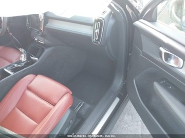 Volvo XC40 2021 Volvo XC 40 T5 Inscription 2021 2.0l 2.0 Benzyna 248KM, zdjęcie 9