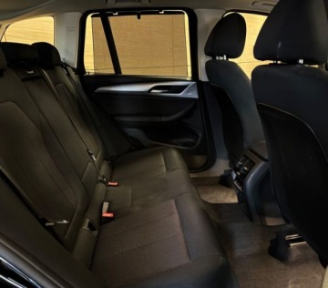 BMW X3 G01 SUV 2.0 20d 190KM 2018 BMW X3 Salon Polska Bezwypadkowy R Cars Warszawa 2.0 Diesel 190KM, zdjęcie 13