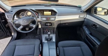 Mercedes Klasa E W212 Kombi 200 CDI BlueEFFICIENCY 136KM 2010 Mercedes-Benz Klasa E Mercedes-Benz Klasa E 200 CDI BlueEff 2.1 Diesel, zdjęcie 14
