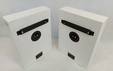 Cambridge Audio WS30 — громкоговорители объемного звучания