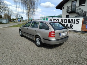 Skoda Octavia II Kombi 1.6 MPI 102KM 2012 Škoda Octavia Skoda Octavia Krajowy, instalacja, zdjęcie 5