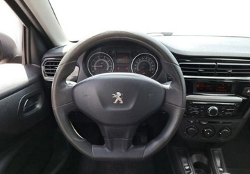 Peugeot 301 Sedan 1.6 BlueHDi 99KM 2017 Peugeot 301 Stan BDB- klima- czujniki tyl- wolnossacy, bezawaryjny silnik-, zdjęcie 19