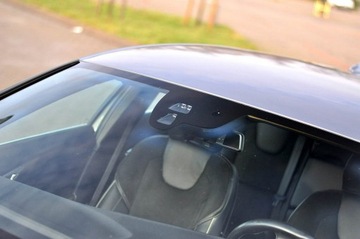 Volvo V40 II Hatchback 2.0 D2 DRIVE-E 120KM 2015 Volvo V40 R-Design Xenon Ledy Digital Alcantara, zdjęcie 12