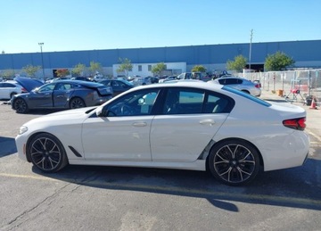 BMW Seria 5 G30-G31 Limuzyna Facelifting 2.0 530i 252KM 2021 BMW Seria 5 BMW 530I 2.0 Benzyna 251KM, zdjęcie 5