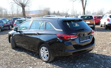 Opel Astra K Sportstourer Facelifting 1.5 Diesel 122KM 2019 Opel Astra 1.5D 122KM przeb.138TYs automat zarejestrowana bezwypadkowa FV, zdjęcie 3