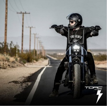 РЕТРО ИНТЕГРАЛЬНЫЙ МОТОЦИКАЛЬНЫЙ ШЛЕМ TORC T-1 CAFE XL
