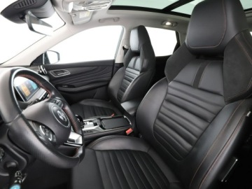 MG HS 2023 MG HS Luxury automat skóra panorama navi ACC, zdjęcie 12