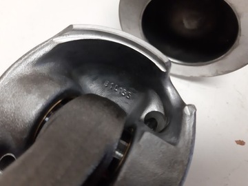 AUDI A4 B8 2.0 TDI ПОРШЕНЬ С ШАТУНОМ 81L155 DFH