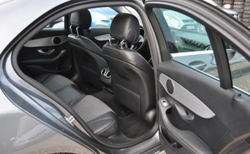Mercedes Klasa C W205 Limuzyna 180 156KM 2017 Mercedes-Benz Klasa C 180 CGI Avangarde Automat Benzyna 1.6 Benzyna 156KM, zdjęcie 15