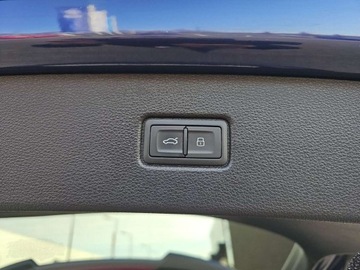 Audi Q7 II SUV Facelifting  3.0 45 TDI 231KM 2021 Audi Q7 Matrixy, aktywny tempomat, skretna tylna os, pneumatyka 3.0 231KM, zdjęcie 32