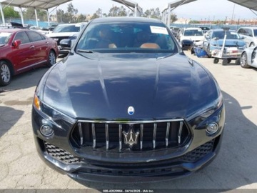 Maserati Levante 2023 Maserati Levante GT 2023 3.0l 3.0 Benzyna 345KM, zdjęcie 7