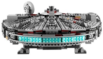 LEGO Star Wars 75257 Тысячелетний сокол