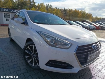 Hyundai i40 Kombi Facelifting 1.7 CRDi 141KM 2016 Hyundai i40 Hyundai i40 1.7 CRDi BlueDrive Premium 1.7 Diesel 141KM