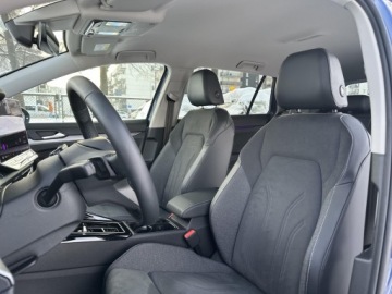 Volkswagen Golf VIII 2025 Volkswagen Golf Variant 1.5 eTSI 150KM Pakiet Ligh, zdjęcie 10