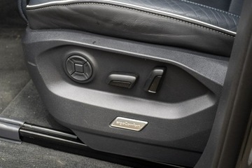 Volkswagen Touareg III SUV Facelifting 3.0 V6 TSI 340KM 2024 Volkswagen Touareg R-Line 3.0 V6 TFSI 4Motion, zdjęcie 16