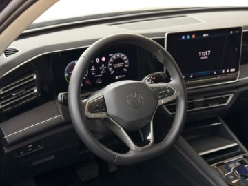 Volkswagen Tiguan III 2025 Volkswagen Tiguan Bezwypadkowykamera360niski przebiegsalon_PL 1.5 204KM, zdjęcie 10