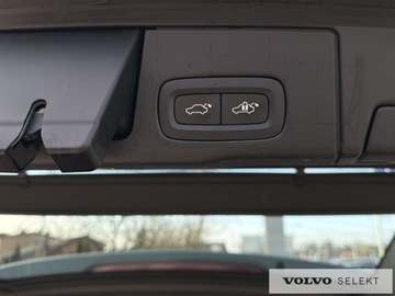 Volvo XC60 II 2022 Volvo XC 60 XC60 B4 B Plus Dark aut, Pakiet Climat, zdjęcie 28