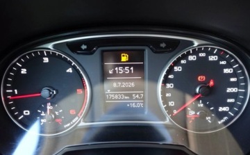 Audi A1 I Hatchback 3d 1.6 TDI 105KM 2014 Audi A1 Sportback 1.6TDI 105KM SPORTBACK Klimatronik Nawigacja 5Drzwi 1.6, zdjęcie 16
