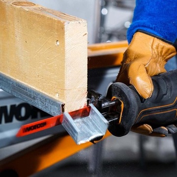 Сабельная пила Worx WX500 20 В с регулировкой